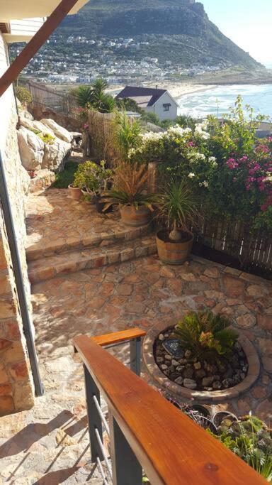 18 Steps - Seaside Cottage With Breathtaking Views Fokváros Kültér fotó